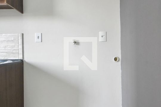 Lavanderia  de kitnet/studio para alugar com 1 quarto, 17m² em Jardim Aeroporto, São Paulo
