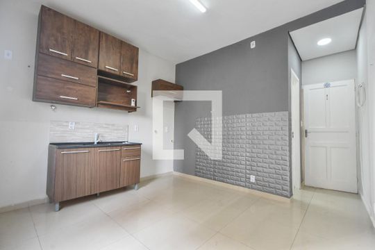 Studio  de kitnet/studio para alugar com 1 quarto, 17m² em Jardim Aeroporto, São Paulo