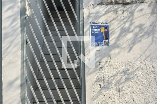 Entrada Social de kitnet/studio para alugar com 1 quarto, 17m² em Jardim Aeroporto, São Paulo