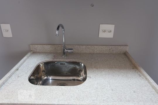 Cozinha de apartamento à venda com 1 quarto, 35m² em Consolação, São Paulo