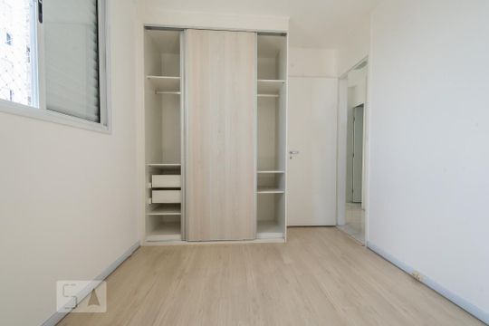 Quarto 2 de apartamento para alugar com 3 quartos, 70m² em Jardim Prudência, São Paulo