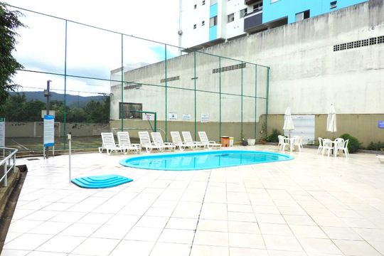 Area Comum - Piscina de apartamento para alugar com 1 quarto, 54m² em Carvoeira, Florianópolis