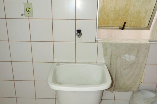 Area de serviço de apartamento para alugar com 1 quarto, 54m² em Carvoeira, Florianópolis