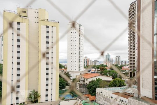 Vista sala de TV de apartamento à venda com 3 quartos, 147m² em Vila Regente Feijó, São Paulo