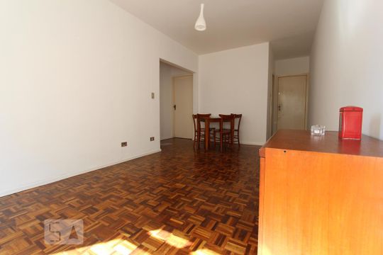 Sala de apartamento à venda com 2 quartos, 55m² em Água Verde, Curitiba