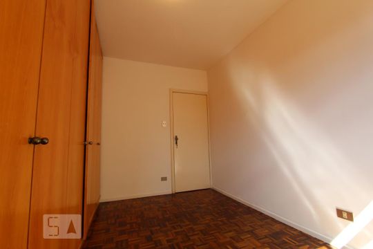 uQuarto 1 de apartamento à venda com 2 quartos, 55m² em Água Verde, Curitiba