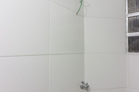Banheiro de apartamento para alugar com 1 quarto, 30m² em Vila Pereira Barreto, São Paulo