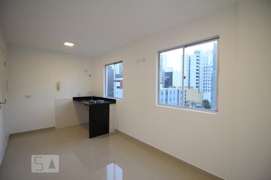 Kitnet/Studio à venda com 1 quarto, 18m² em Centro, Curitiba