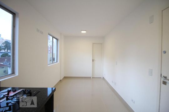 Kitnet/Studio à venda com 1 quarto, 18m² em Centro, Curitiba