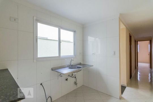 Cozinha de apartamento para alugar com 2 quartos, 50m² em Vila Metalúrgica, Santo André