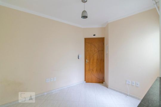 Sala de apartamento para alugar com 2 quartos, 50m² em Vila Metalúrgica, Santo André