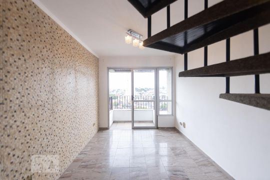 Sala de apartamento para alugar com 3 quartos, 171m² em Vila Bertioga, São Paulo