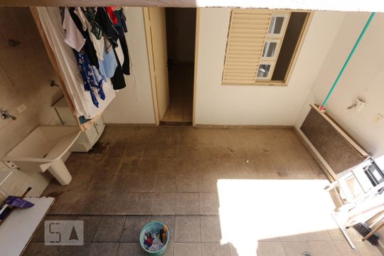 area de serviço de casa de condomínio à venda com 3 quartos, 100m² em Parque Reboucas, São Paulo