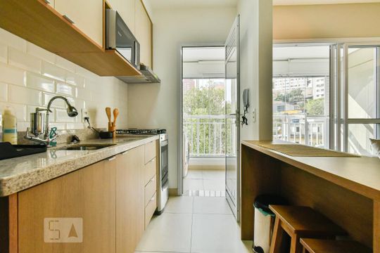 Cozinha de apartamento à venda com 1 quarto, 39m² em Sumarezinho, São Paulo
