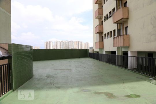Área comum de apartamento para alugar com 2 quartos, 52m² em Jardim Monte Alegre, Taboão da Serra