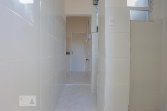 Área de Serviço de apartamento para alugar com 2 quartos, 75m² em Maracanã, Rio de Janeiro