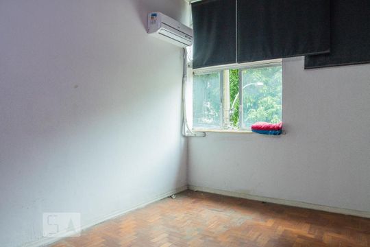 Quarto de apartamento à venda com 1 quarto, 40m² em Glória, Rio de Janeiro