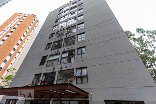 Fachada de apartamento para alugar com 2 quartos, 70m² em Vila Suzana, São Paulo