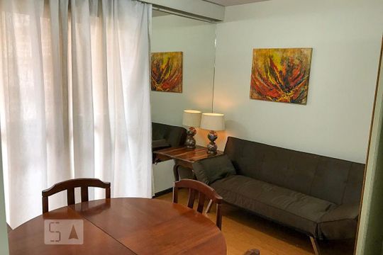 Kitnet/Studio para alugar com 1 quarto, 40m² em Batel, Curitiba