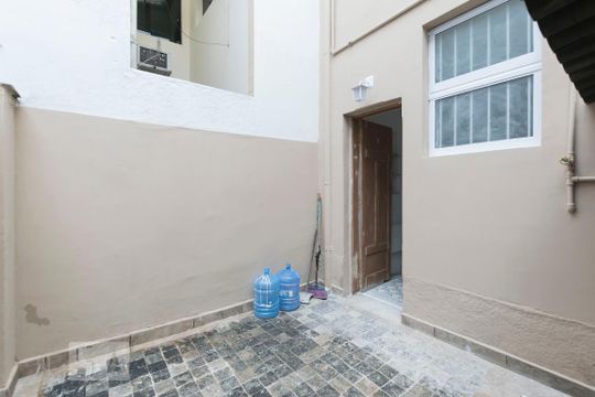 1o. Andar - Área de serviço de casa para alugar com 2 quartos, 120m² em Vila Mariana, São Paulo