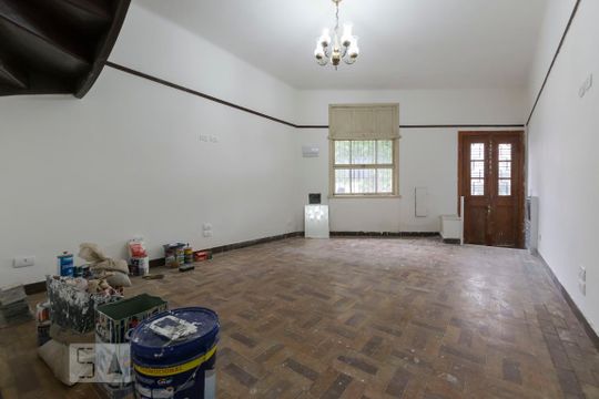 Casa para alugar com 2 quartos, 120m² em Vila Mariana, São Paulo