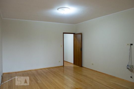 QUARTO 1 SUITE de casa à venda com 3 quartos, 210m² em Água Fria, São Paulo
