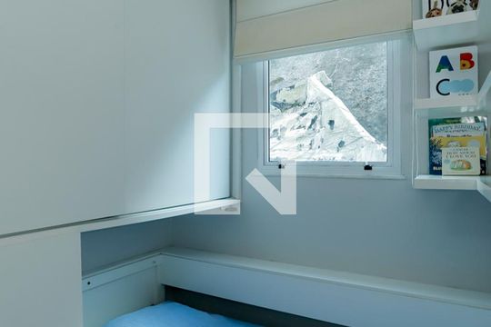 Quarto de Serviço de apartamento para alugar com 3 quartos, 95m² em Copacabana, Rio de Janeiro