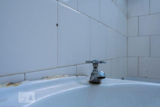 Banheiro de kitnet/studio à venda com 1 quarto, 16m² em Centro, Rio de Janeiro