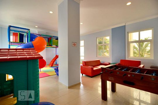 Área comum de apartamento à venda com 3 quartos, 138m² em Vila Ipojuca, São Paulo