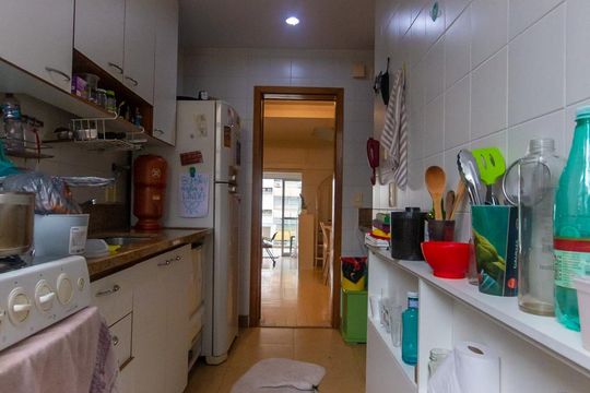 Cozinha de apartamento à venda com 3 quartos, 165m² em Lagoa, Rio de Janeiro