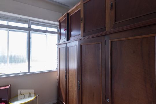 Quarto de apartamento para alugar com 3 quartos, 120m² em Barra Funda, São Paulo