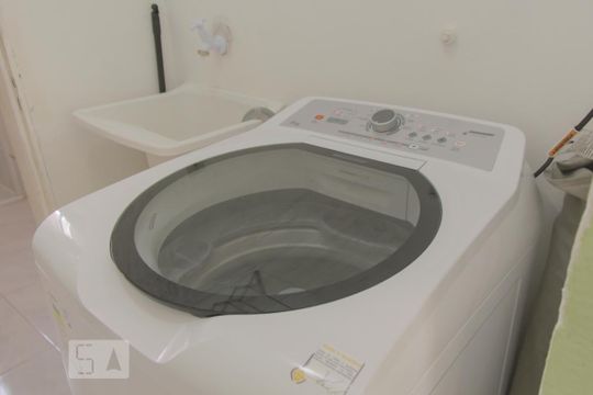 Detalhe da area de serviço de apartamento para alugar com 1 quarto, 25m² em Campeche, Florianópolis