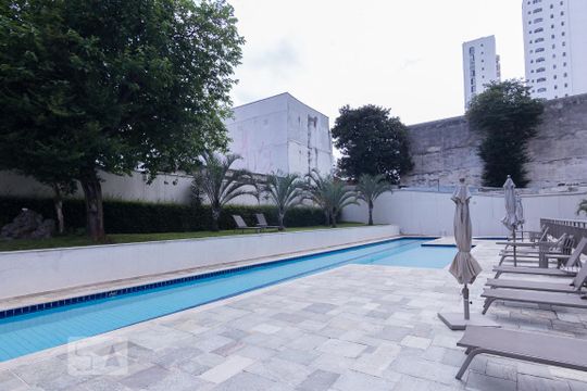 Piscina de apartamento à venda com 2 quartos, 74m² em Água Branca, São Paulo
