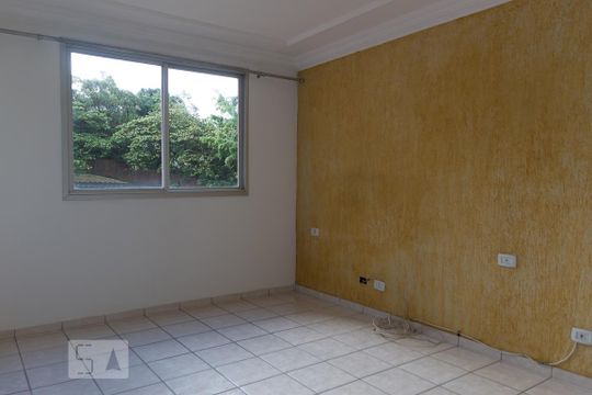 Sala de apartamento para alugar com 2 quartos, 55m² em Ferrazópolis, São Bernardo do Campo