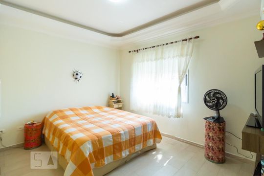 Suíte 1 de casa à venda com 3 quartos, 330m² em Saúde, São Paulo