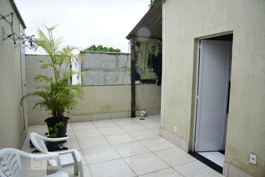 Área externa de casa à venda com 3 quartos, 100m² em Freguesia (jacarepaguá), Rio de Janeiro