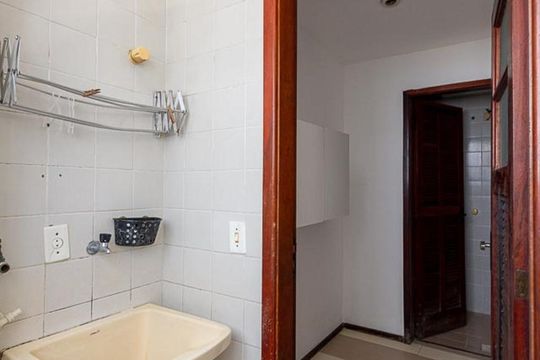 Área de Serviço de apartamento à venda com 3 quartos, 90m² em Santa Rosa, Niterói