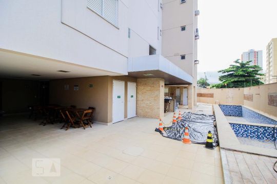 Área comum - Piscina de apartamento para alugar com 2 quartos, 60m² em Pq. Amazônia, Goiânia