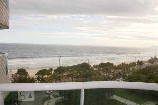 Vista  de kitnet/studio para alugar com 1 quarto, 60m² em Barra da Tijuca, Rio de Janeiro
