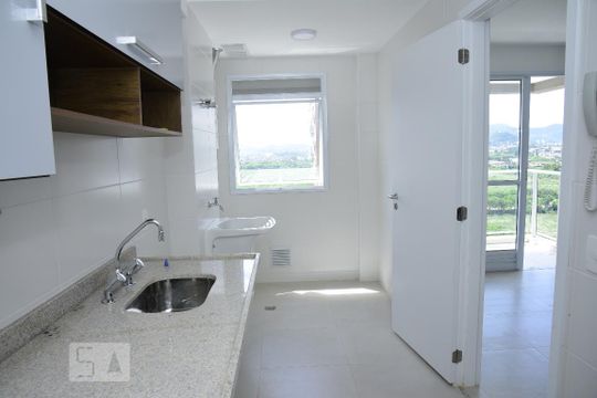 Cozinha  de apartamento para alugar com 1 quarto, 65m² em Barra da Tijuca, Rio de Janeiro