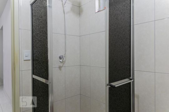 Banheiro de apartamento para alugar com 1 quarto, 50m² em Liberdade, São Paulo