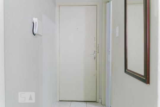 Hall de Entrada de apartamento para alugar com 1 quarto, 50m² em Liberdade, São Paulo