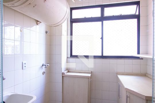 Área de Serviço de apartamento para alugar com 4 quartos, 170m² em Icaraí, Niterói