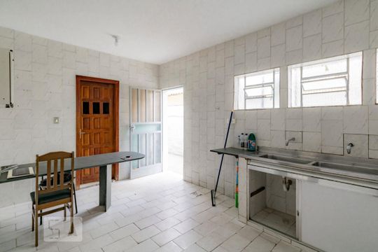 Cozinha de casa para alugar com 7 quartos, 400m² em Sagrada Família, Belo Horizonte