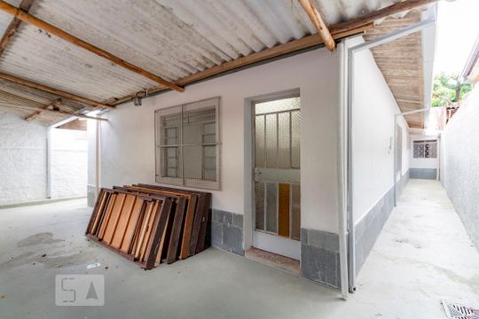 Área comum de casa para alugar com 7 quartos, 400m² em Sagrada Família, Belo Horizonte