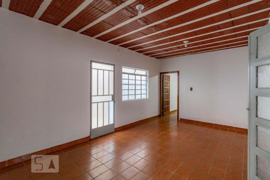 quarto 1 de casa para alugar com 7 quartos, 400m² em Sagrada Família, Belo Horizonte