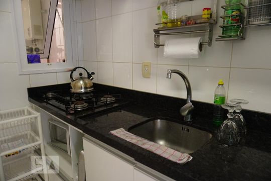 Cozinha de apartamento para alugar com 3 quartos, 189m² em Cachoeira do Bom Jesus, Florianópolis