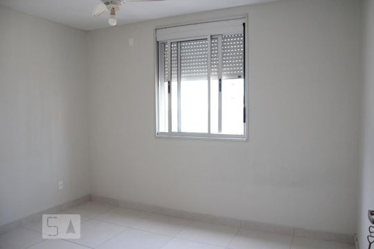 Apartamento para alugar com 2 quartos, 47m² em Olaria, Canoas