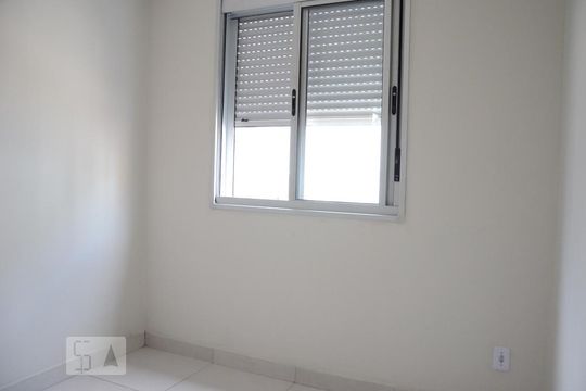 Apartamento para alugar com 2 quartos, 47m² em Olaria, Canoas