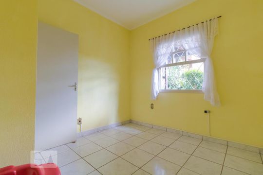 Quarto 01 de casa para alugar com 2 quartos, 62m² em Jardim Bom Retiro, Campinas